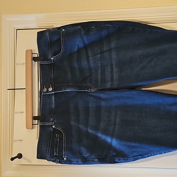 Lane Bryant High Rise Skinny Jeans Dark Blue in size 26 - Picture 3 of 11